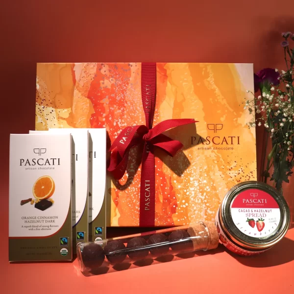 Organic & Vegan Festive Gift Hamper - Image 2