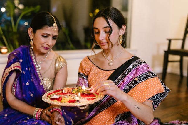 Women wearing saree on diwali